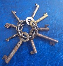SELECTION OF 9 DIFFERENT
