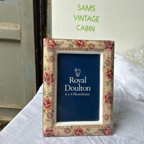 Royal doulton ceramic photo - ceramic,