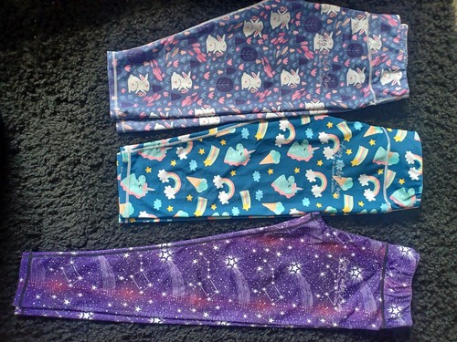 Lucy locket loves leggings - locket,