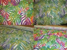 TROPICAL JUNGLE PALM LEAVES