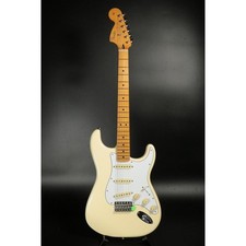 Fender Mexico / Artist Series