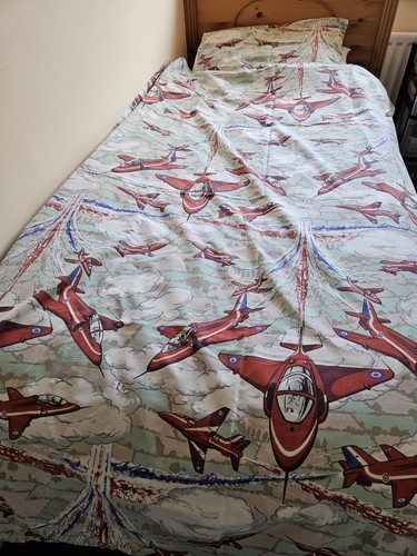Vintage raf red arrows planes - arrows,