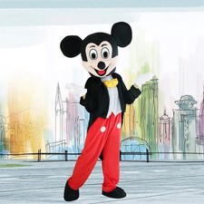Minnie and Minnie Mascot