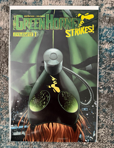 The green hornet - hornet, strikes