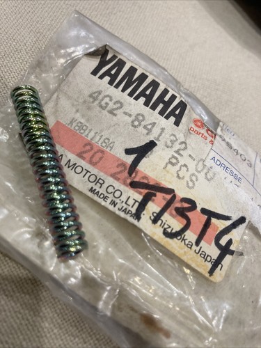 Yamaha 4g2 84132 screw - yamaha,