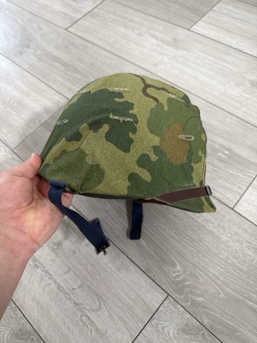 Steel helmet with - m1,