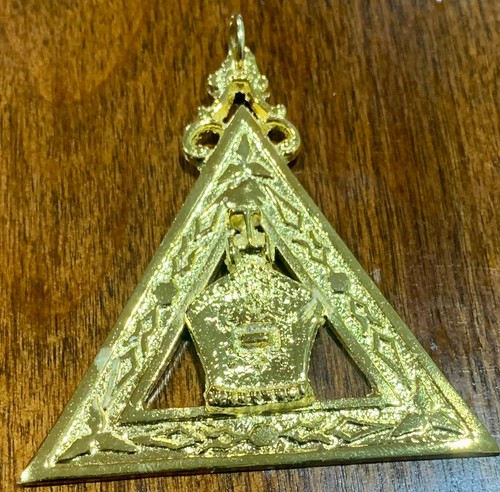 Masonic high priest royal - masonic,