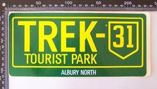 VINTAGE TREK-31 TOURIST PARK ALBURY NORTH NSW SOUVENIR CAR TRUCK CARAVAN STICKER