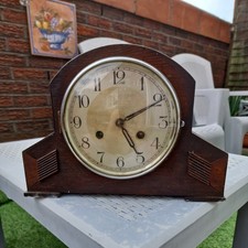 Chiming Mantel Clock. Foreign 
