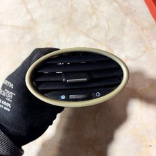 Ford Focus Middle O/S dash