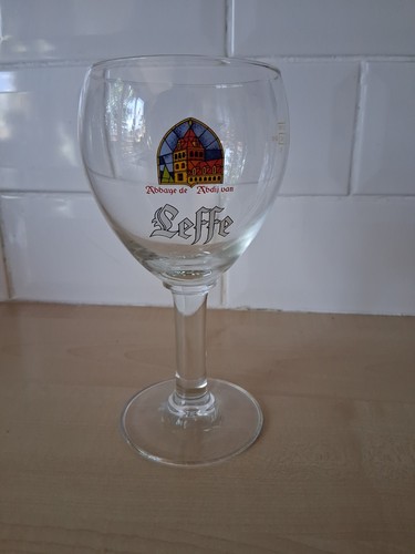 Leffe half pint beer goblet - half,