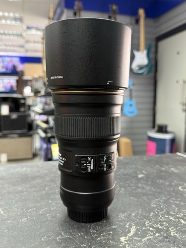 Nikon nikkor 300mm - nikkor, pf
