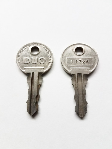 Vtg duo key l1726 - 2,