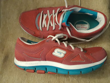 Skechers shape ups size 6.5, free delivery