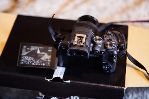 Canon eos r10 2mp - eos,