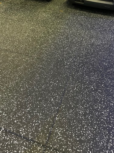 Rubber gym flooring - , tiles