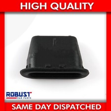 SLIDING DOOR SIDE LOCATOR FOR