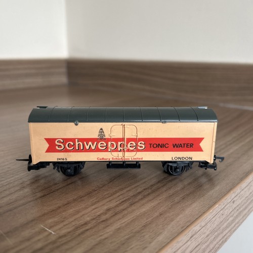 Lima schweppes tonic water - schweppes,