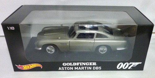 Hot wheels aston martin - hot, 1/18
