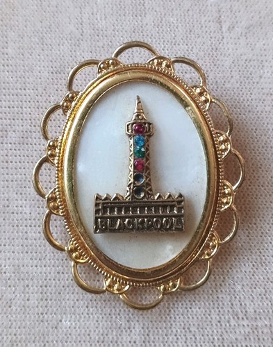 Vintage blackpool tower brooch - blackpool,
