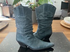 MUSTANG  DISTRESSED “ DENIM