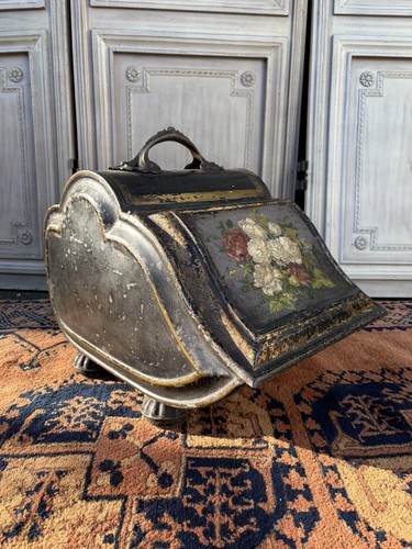 Antique coal box scuttle - antique,