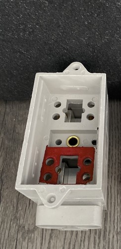Henley fuse block base - block/base, only