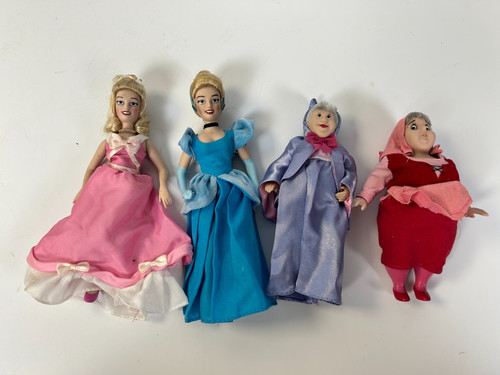 Rare cinderella dolls - dolls, x4