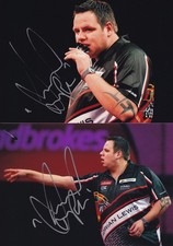 Adrian Lewis PDC darts hand