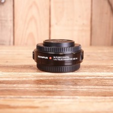 Used Olympus MC-14 Tele Converter 1.4x for 40-150 f2.8 & 300 f4