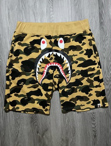 Bape 1st camo shorts xxl - 1st,