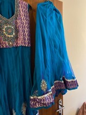 Girls Asian dress Pakistani lenga size 30 blue and purple with golden decoration