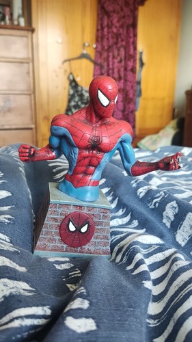 Monogram spiderman bust - spiderman, 3