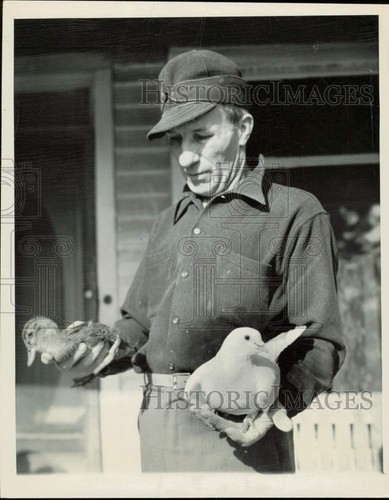 1949 press photo - 1949, larry