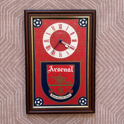 Vintage arsenal framed badge - framed,