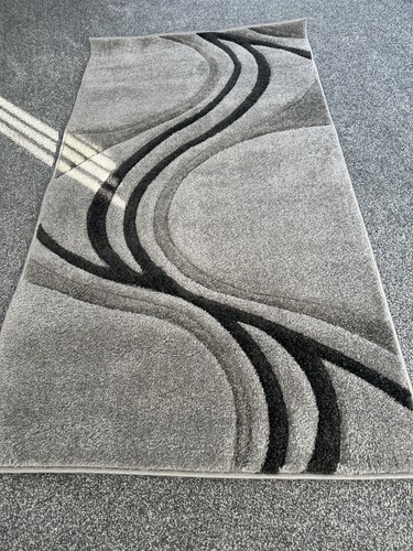 Lovely rug from dunelm only - lovely,