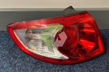 HYUNDAI SANTA FE PASSENGER