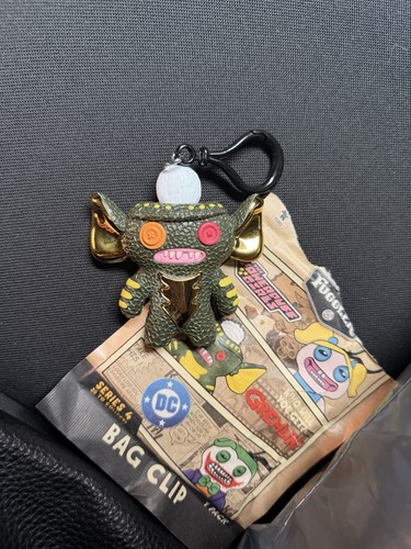 Gremlins fuggler keychain - gremlins,