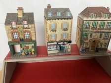 3 X Willow Hall Trinket