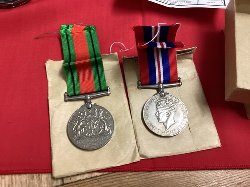 Pair 2nd medals to a - a, of