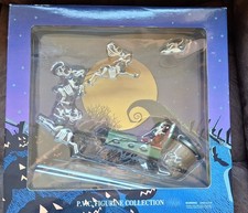 Jack Skellington Santa Sleigh Figurine Set. Limited Edition