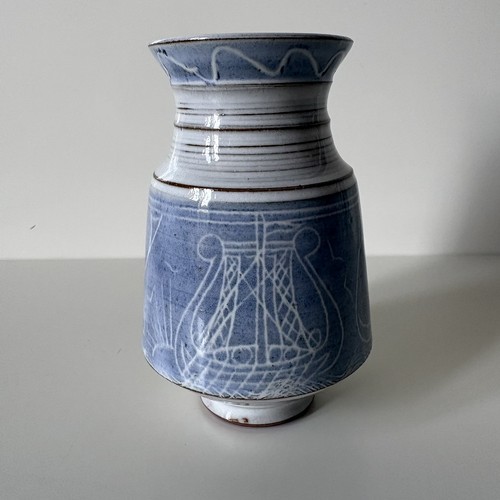 Fursbreck studio pottery vase - fursbreck,