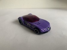 Hotwheels Golden arrow 1/64