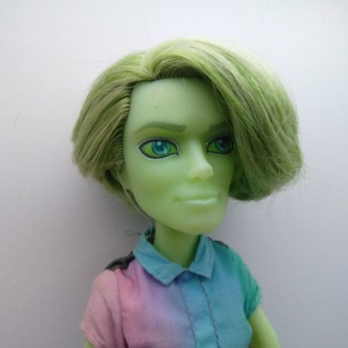 Monster high doll - monster,