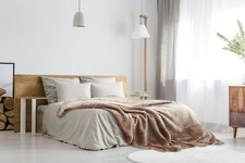 Ella throw