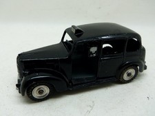 Dinky Toys 254 Austin Taxi in