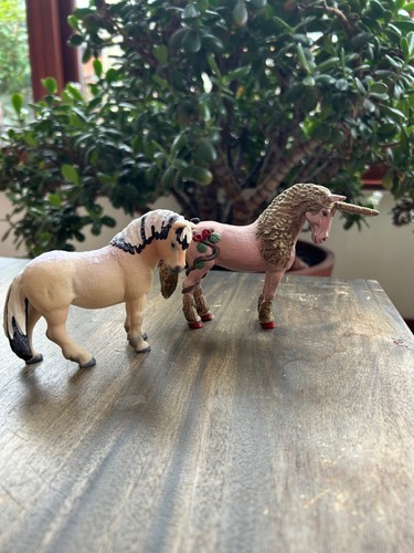 Custom schleich model horses - custom,