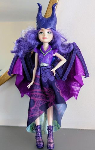 Disney descendants three - disney,