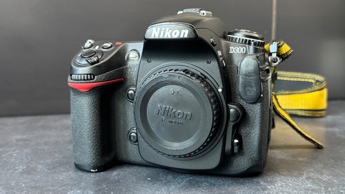 Nikon d300 dslr camera - d300,