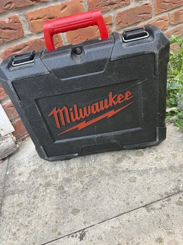 Milwaukee m18 cblpd 402c - milwaukee, cblpd-402c